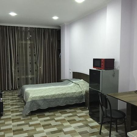 Apartment Pshavela 16 Batumi Exterior photo